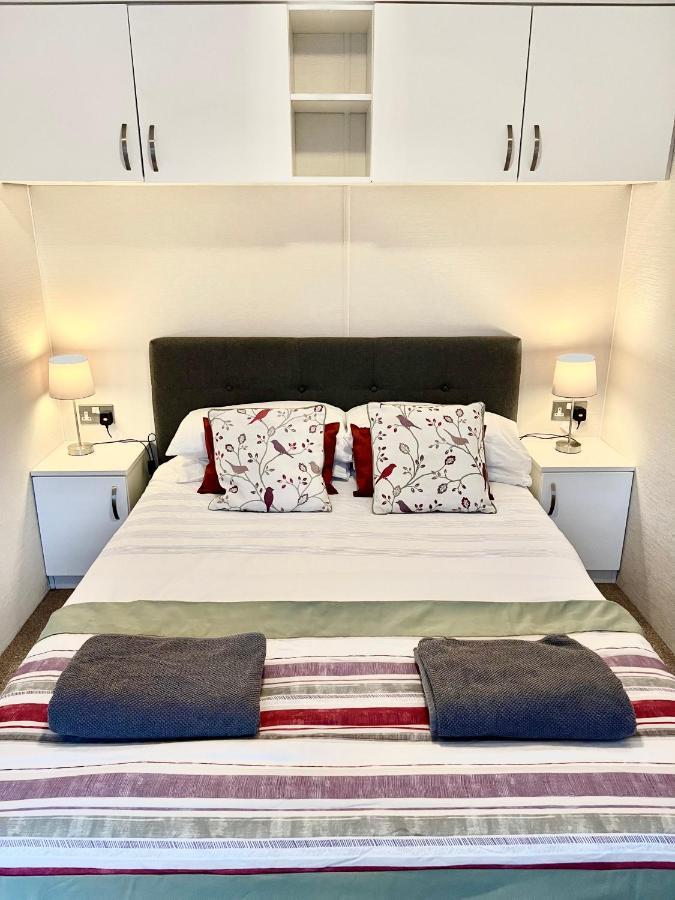 New Forest Hideaway- Self Catering Accommodation Newbridge  Екстер'єр фото